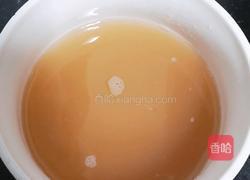 冰糖雪梨棒棒糖的做法图解2