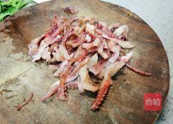 韭香章鱼须的做法图解2