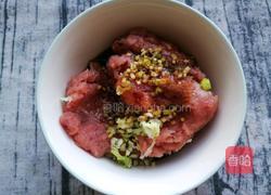 馄饨皮抱虾的做法图解4