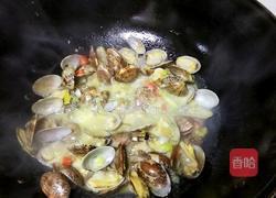 葱姜炒花甲的做法图解4