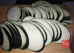简单又好吃的茄饼的做法图解2