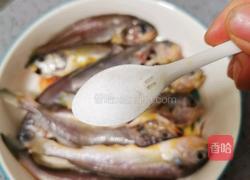 香煎小黄鱼的做法图解5