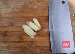 双椒墨鱼花的做法图解3