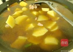 鸡叉骨炖土豆的做法图解8