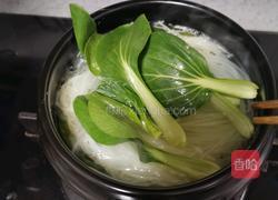 砂锅花甲米线的做法图解5