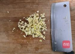 金蒜虾皮炝萝卜的做法图解5