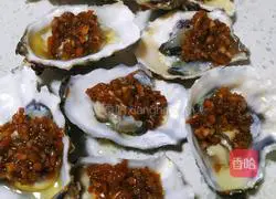 Illustration of how to make steamed oysters with garlic 5