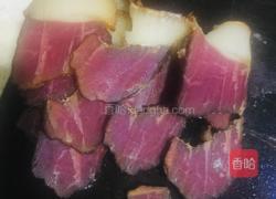 腊肉炒花菜的做法图解2