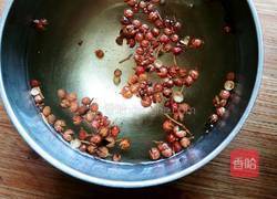 羊肉韭黄水饺的做法图解1