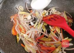 酸笋墨鱼仔的做法图解7