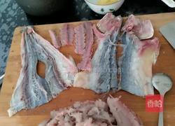 香煎鲅鱼丸的做法图解2