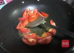 蒜香海鲈鱼的做法图解7