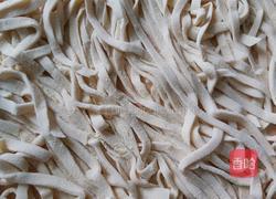 手擀面的做法图解7