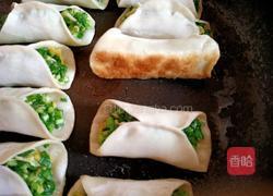 韭菜虾皮鸡蛋锅贴的做法图解14