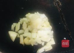 娃娃菜腐竹烧丸子的做法图解3