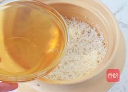 腊肠煲仔饭的做法图解6