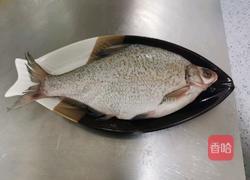 红烧武昌鱼的做法图解1