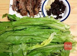 豆豉酥鱼油麦菜的做法图解1