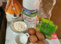 抹茶蛋糕卷的做法图解1