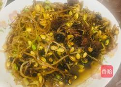 豆豉鲮鱼炒黄豆芽的做法图解5