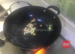 蝦仁包菜炒粉絲的做法圖解4