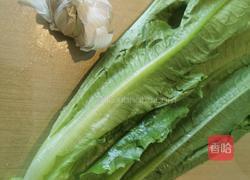 蒜炒油麦菜的做法图解1