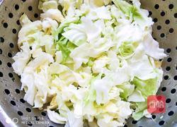 手撕包菜的做法图解2