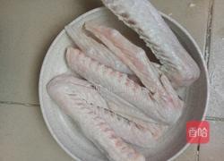 鹅翅海带黄豆汤的做法图解1