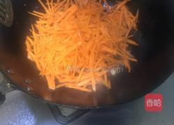 胡萝卜丝炒牛肉丝的做法图解4