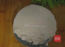 蒜蓉酱炒饼的做法图解1