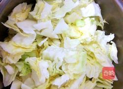 手撕包菜的做法图解2