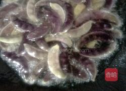 油渣炒扁豆的做法图解3