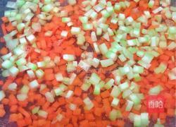 彩虹炒饭的做法图解4