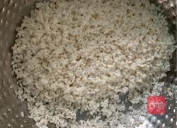 酒酿桂花米糕的做法图解1