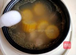 莲藕玉米排骨汤的做法图解13