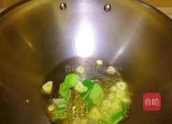 杏鲍菇炒彩椒的做法图解4