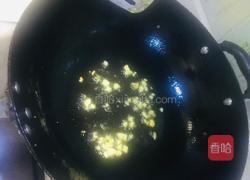 鸡蛋儿菜炒火腿肠的做法图解4