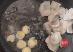 猪肉白菜土豆炖粉条的做法图解6