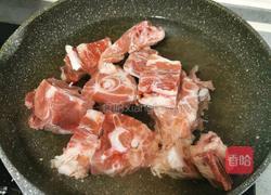 羊蝎子白萝卜汤的做法图解1