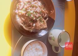 三鲜爆炒金针菇的做法图解4