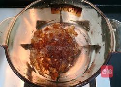 桃胶红枣百合汤的做法图解8