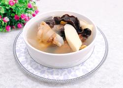 茭白木耳鸡汤
