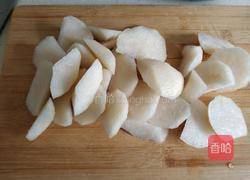 冰糖雪梨红枣汤的做法图解1