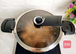 莲藕炖鸡汤的做法图解9