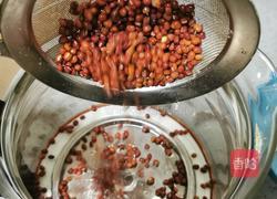 红枣红豆薏米汤的做法图解5