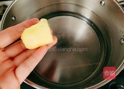 百合胡萝卜鹅汤的做法图解6