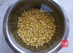 黄豆猪蹄汤的做法图解2