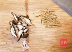 天麻党参炖鸡的做法图解5