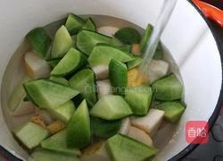 青萝卜雪梨汤的做法图解8