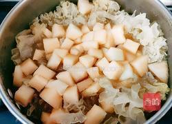 哈密瓜银耳汤的做法图解9